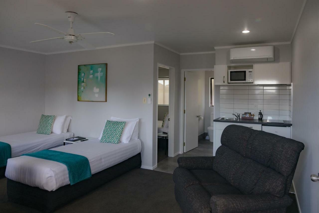 Bks Palm Court Motor Lodge Gisborne Esterno foto